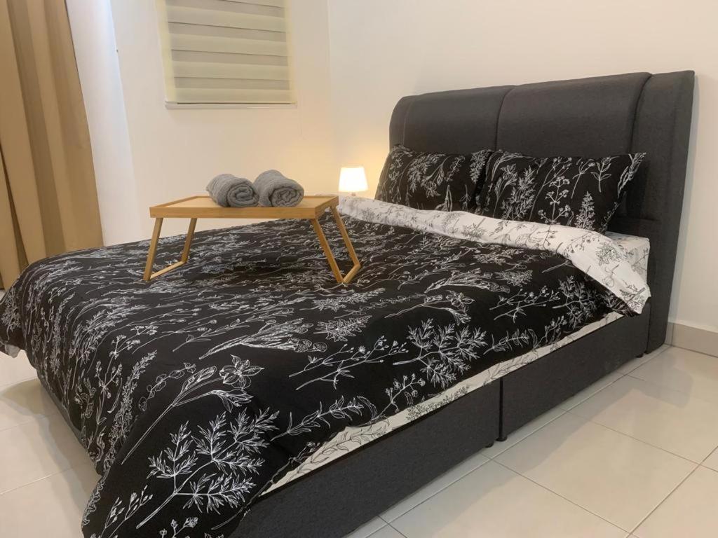 1 Dream - Tiara Imperio Studio Netflix 舒适和浪漫环境适合情侣 Bangi Bagian luar foto